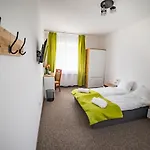 Klonowa Konukevi 3*